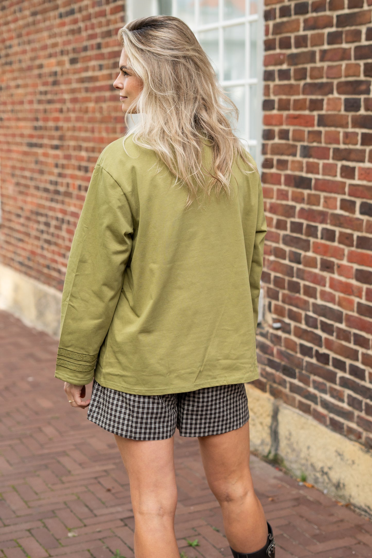 Longsleeve 87 olijfgroen