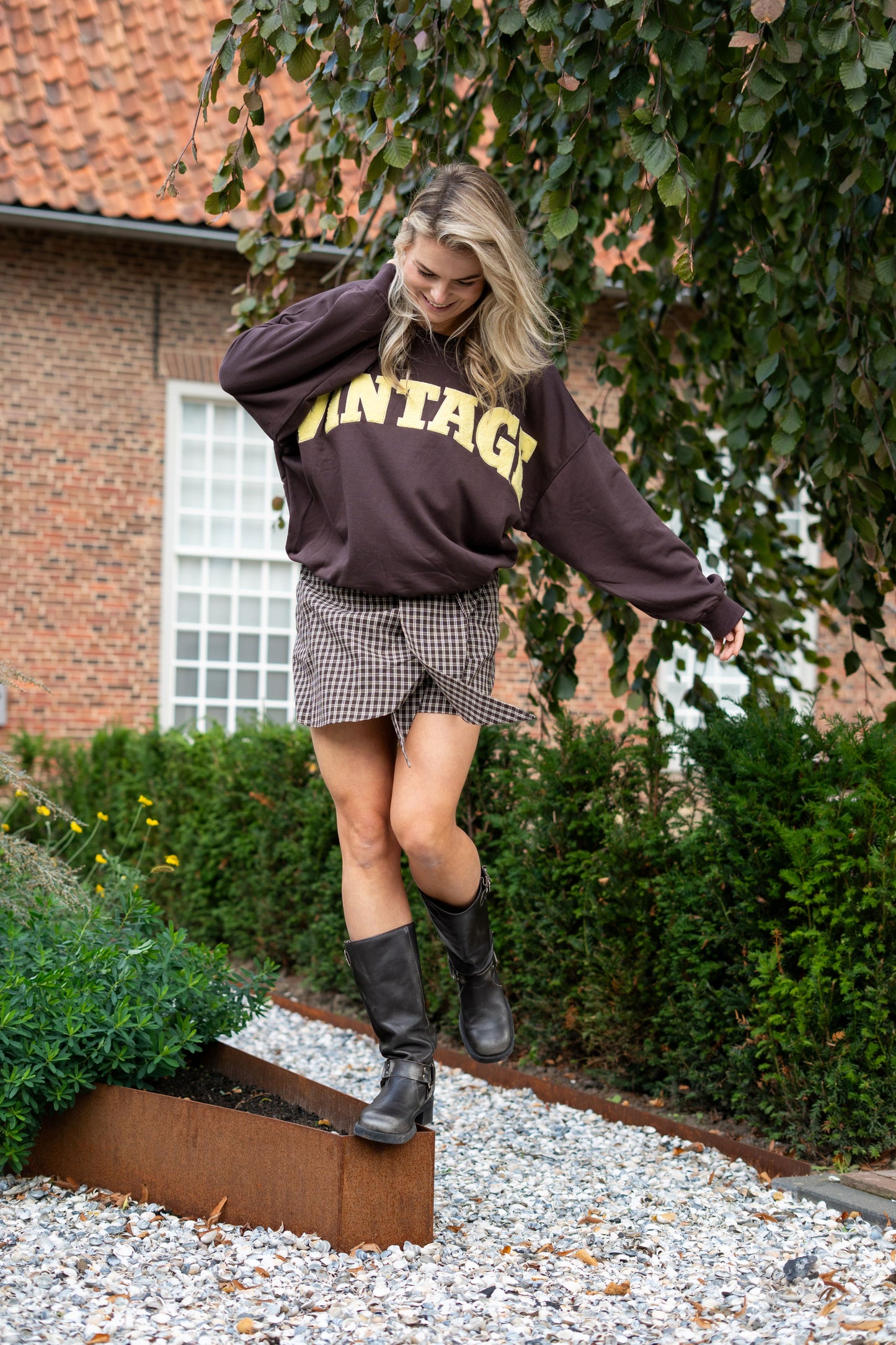 Sweater Vintage Bruin Geel