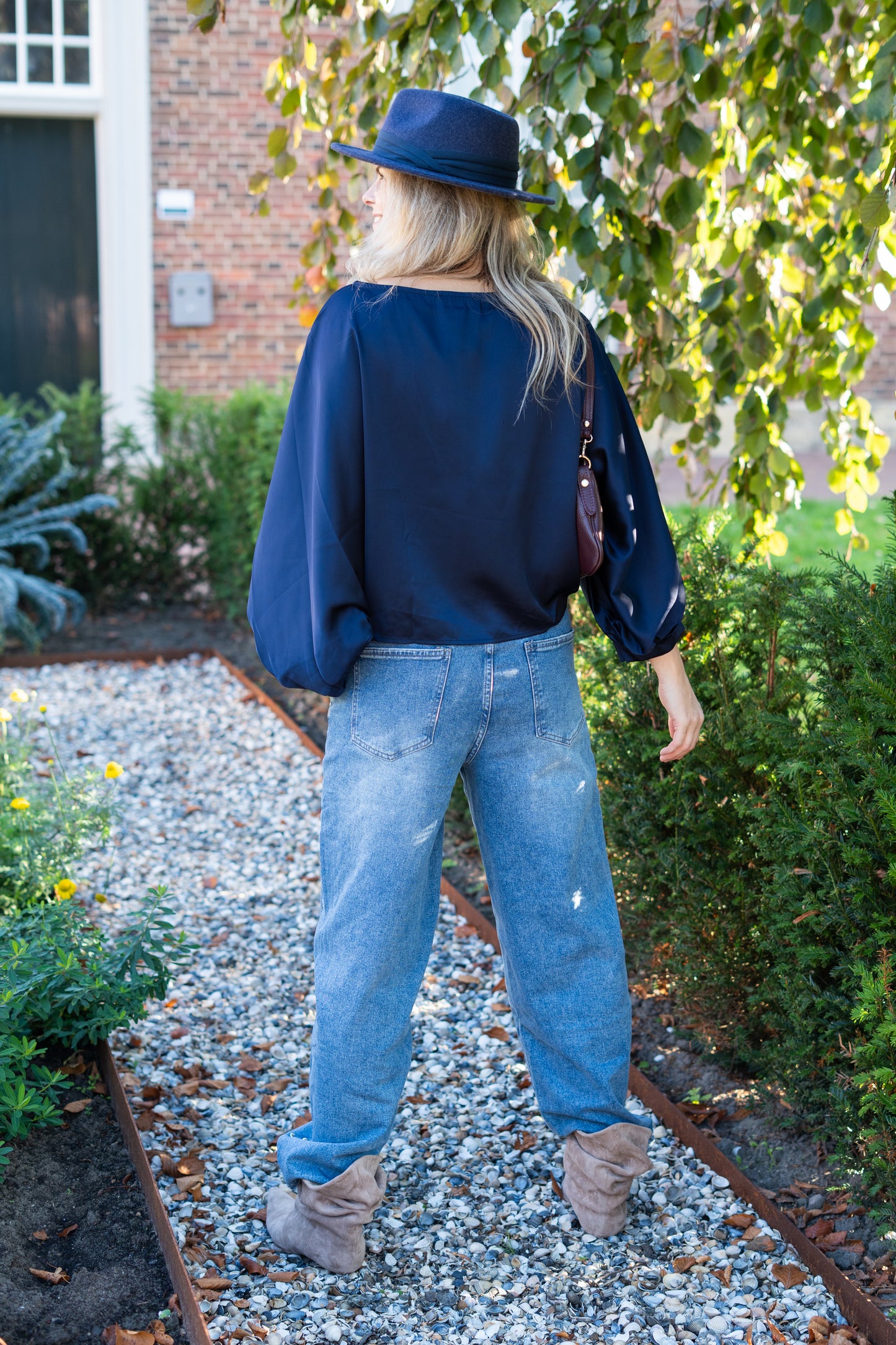 Top Manon donkerblauw wijde mouwen