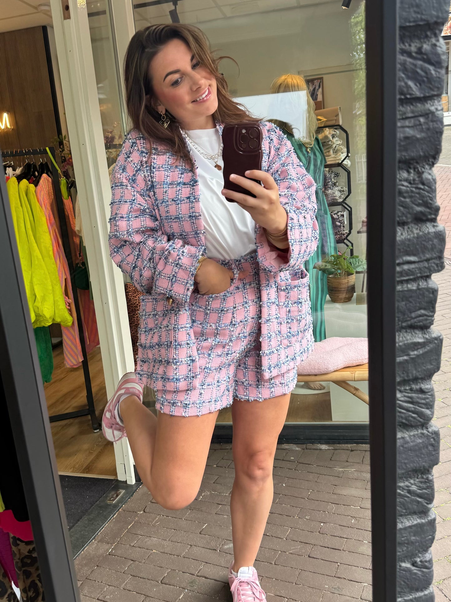 Legally Blonde Short Studio Amaya x Poespas