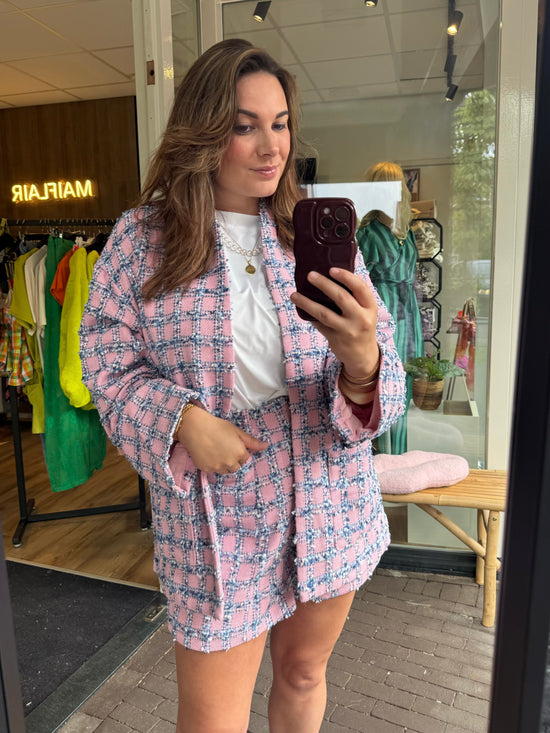 Legally Blonde Short Studio Amaya x Poespas