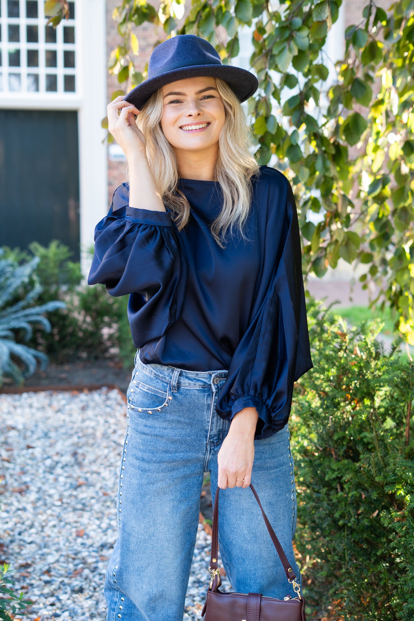 Top Manon donkerblauw wijde mouwen