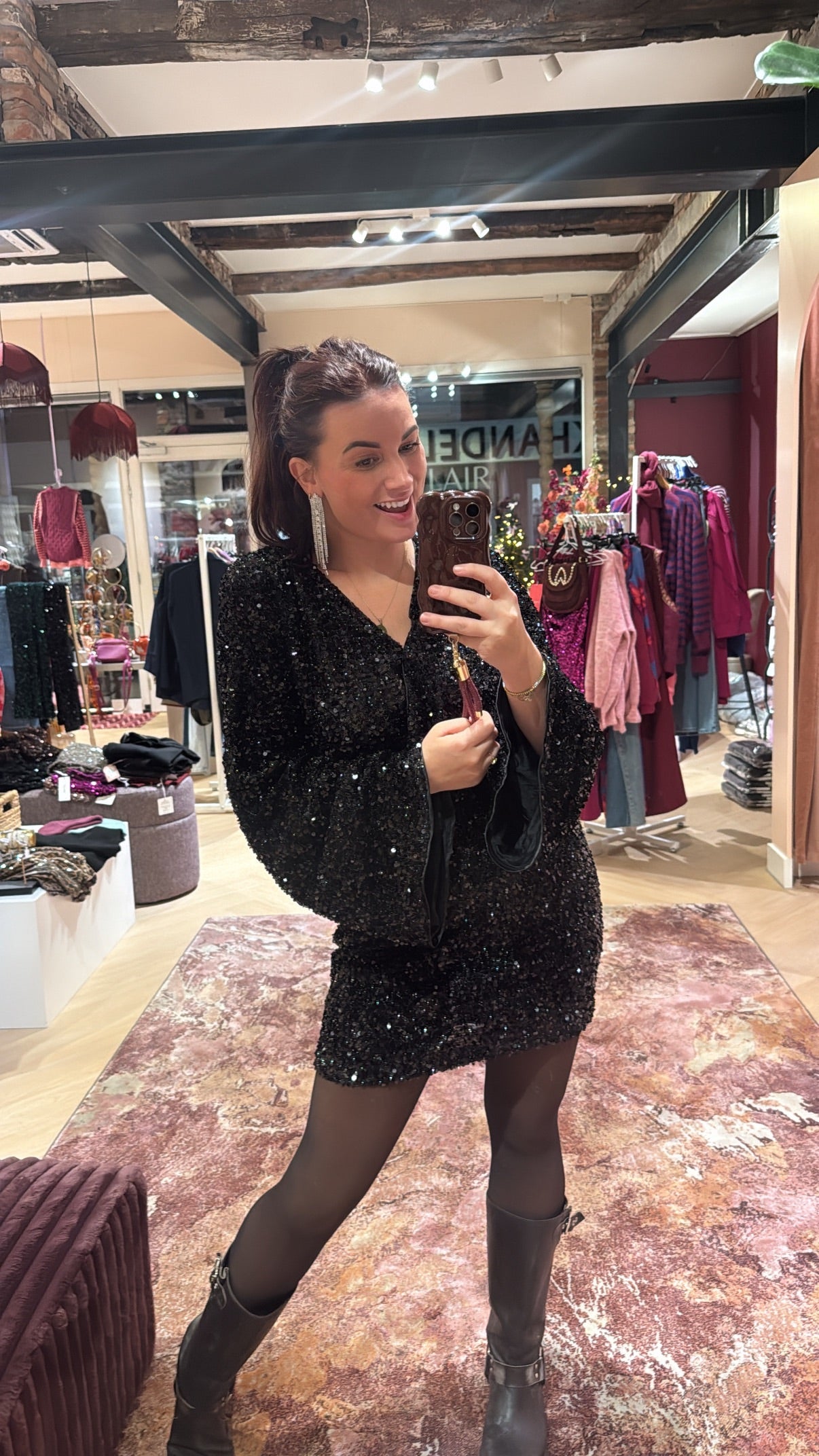 Jurk Larissa Zwart Paillet